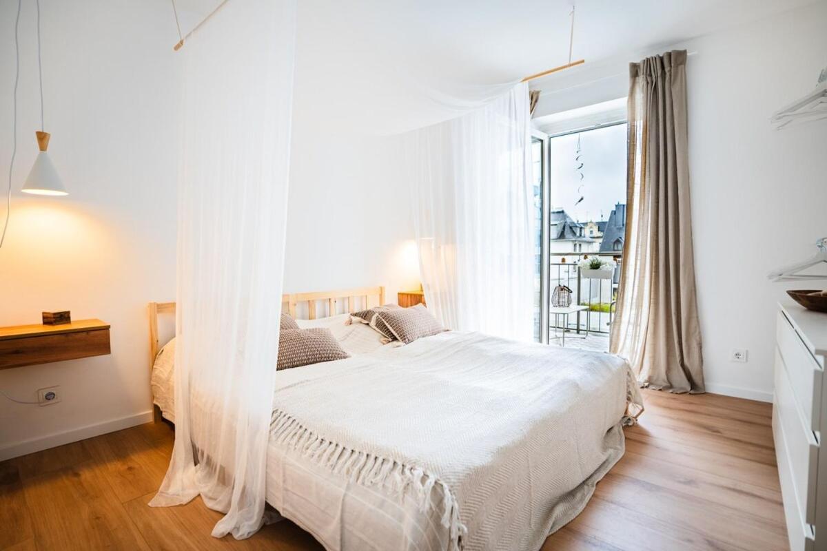 Luxus Designstudio Fuer 4 Personen Mit Terrasse * Wiesbaden